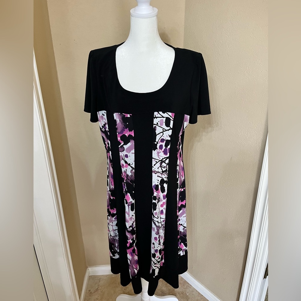 R & M Richards Knee High Dress - Size 14